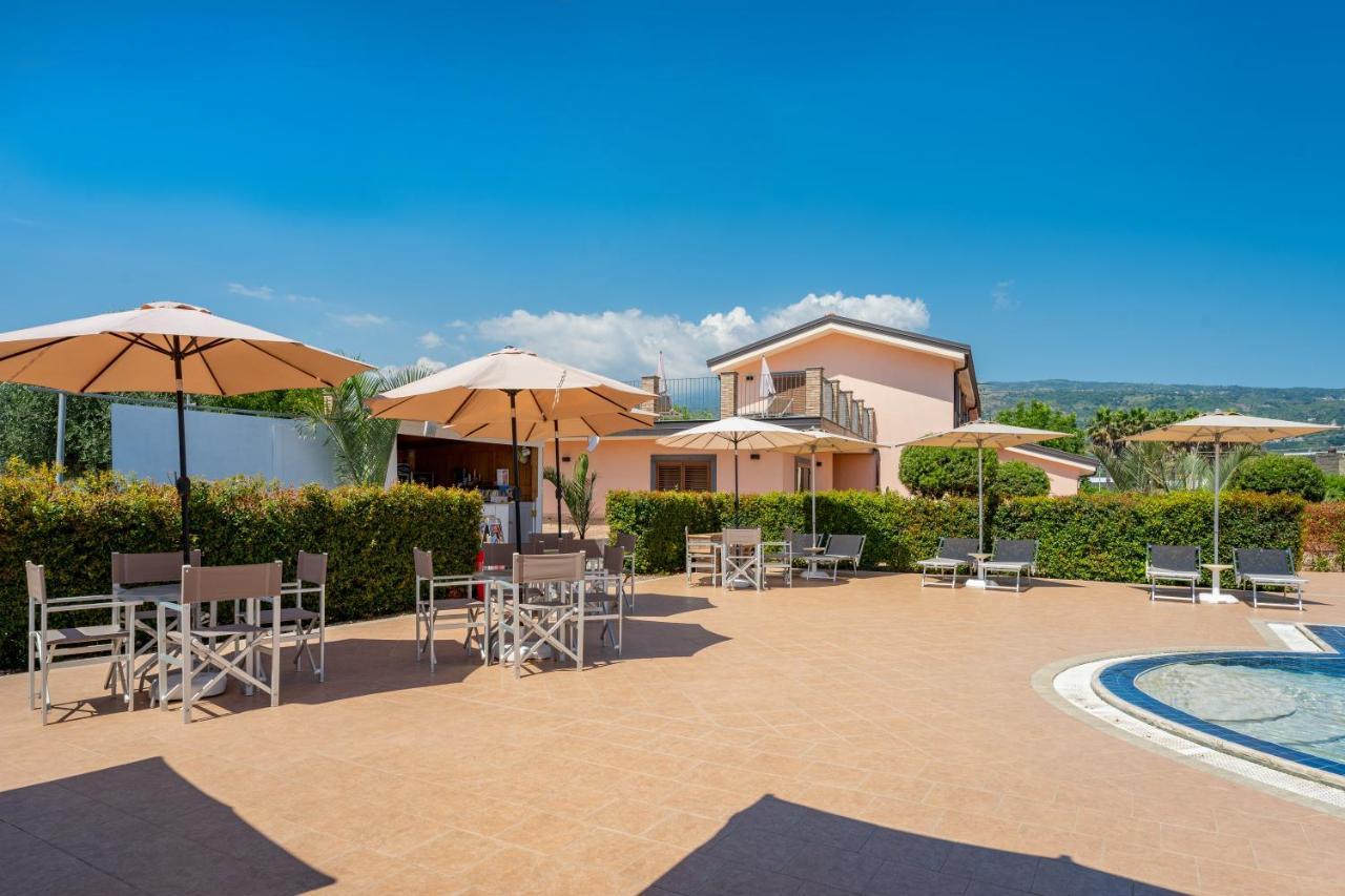 Il Giardino Country Holiday With Pool Таормина Екстериор снимка