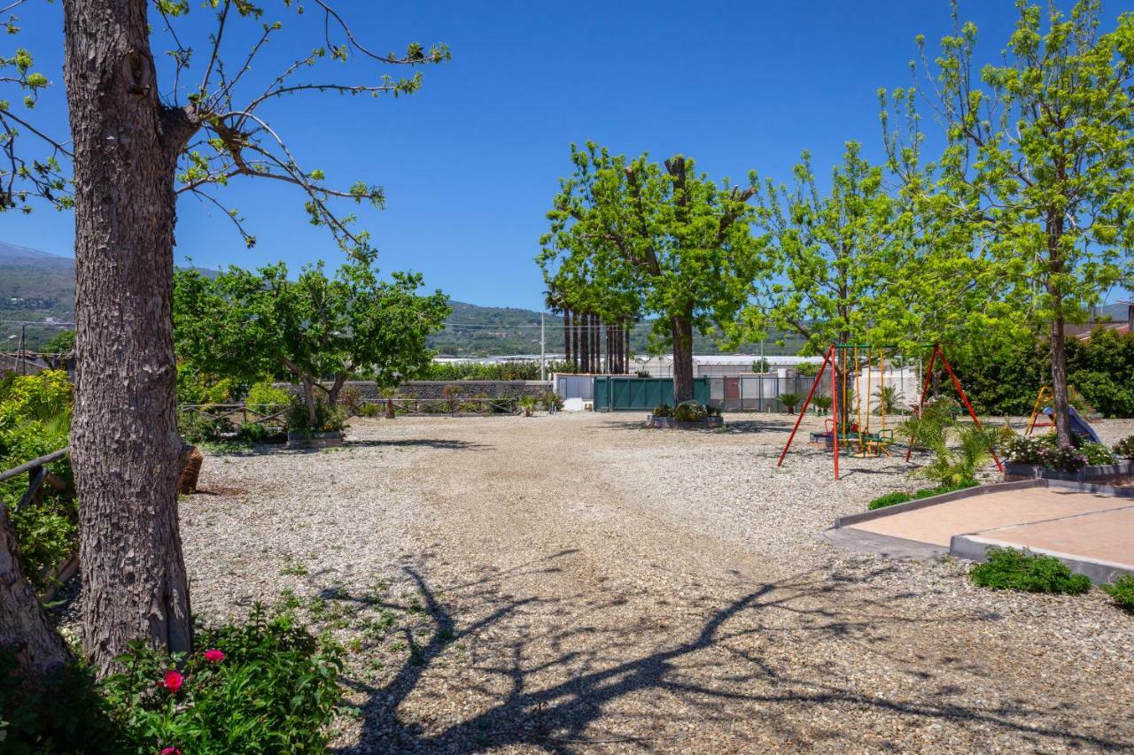 Il Giardino Country Holiday With Pool Таормина Екстериор снимка