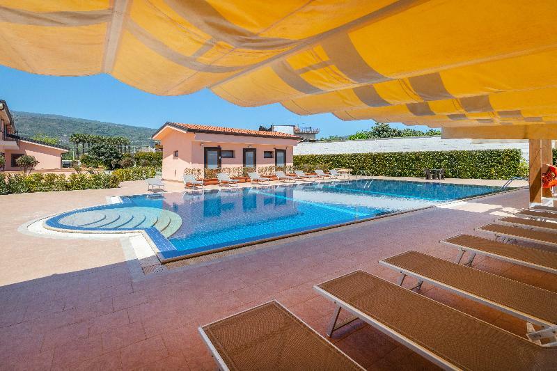 Il Giardino Country Holiday With Pool Таормина Екстериор снимка